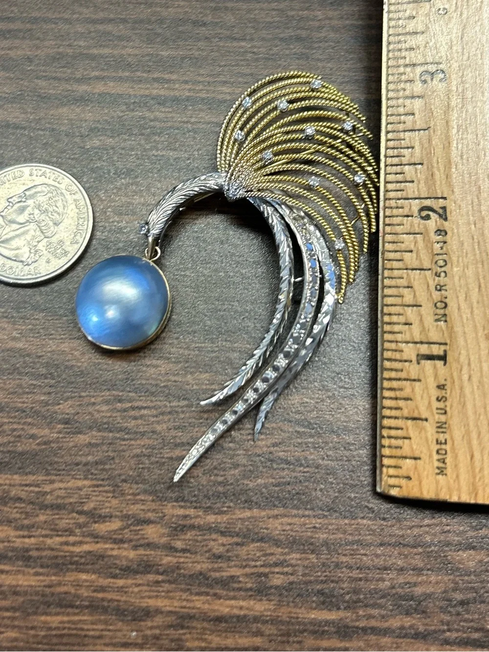 Vintage 14k yellow & white gold diamonds bird 16mm blue mabe Pearl Drop Brooch